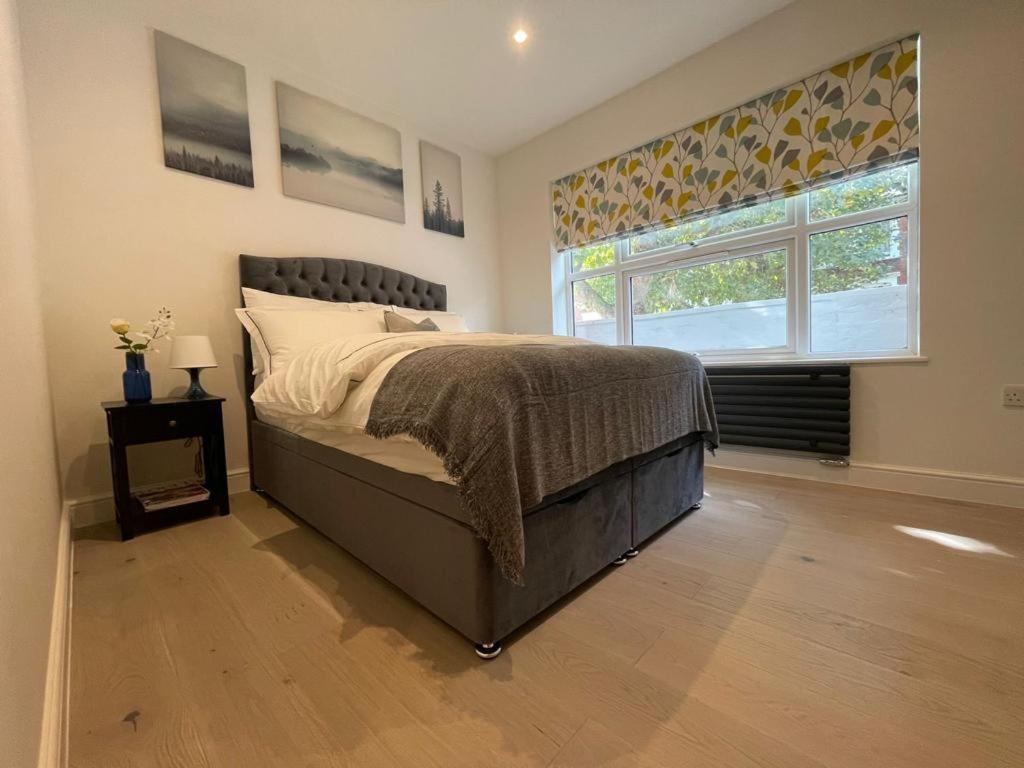 Two Bedroom Apartment - Λονδίνο Εξωτερικό φωτογραφία